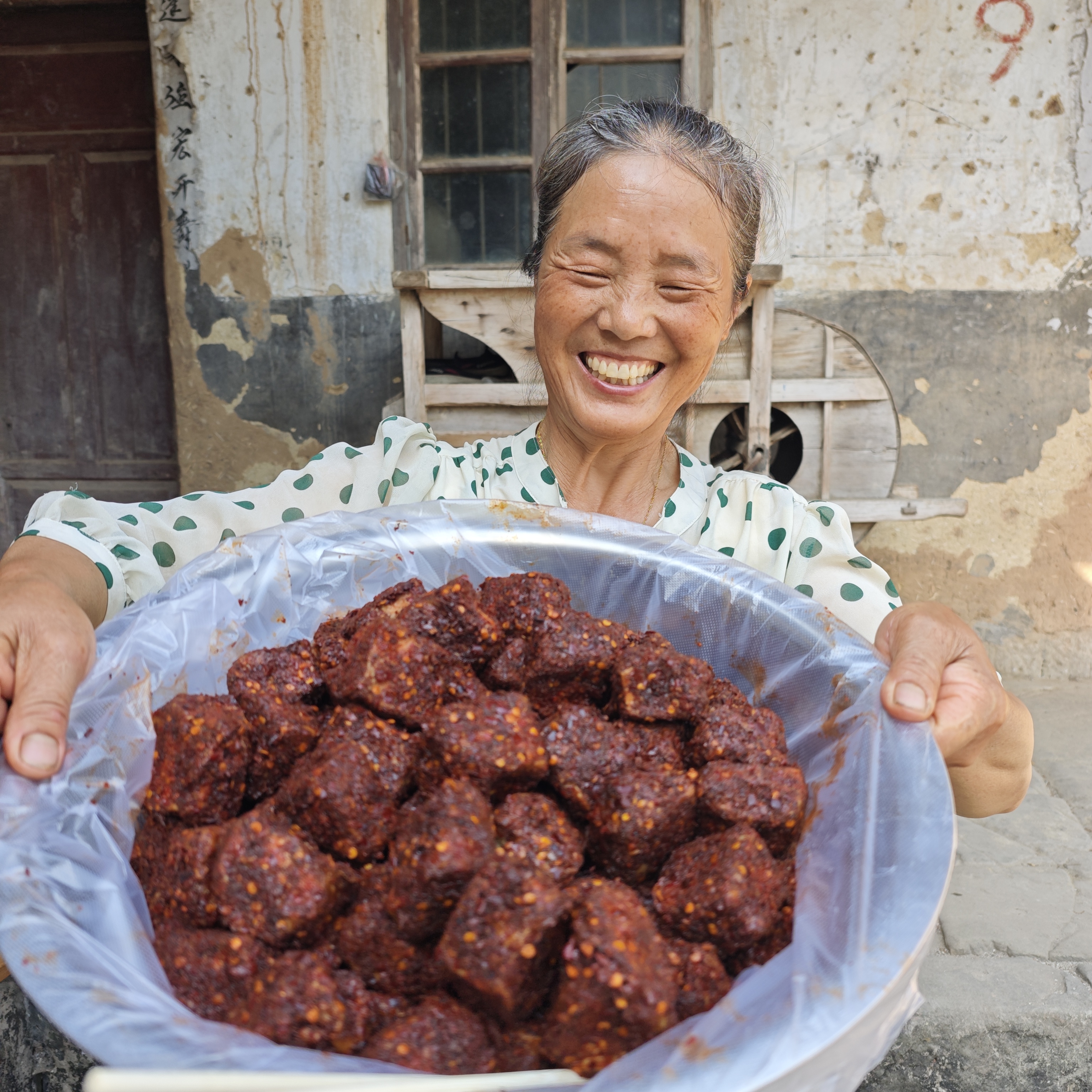 代卖农家纯手工制作豆腐乳  红豆腐
