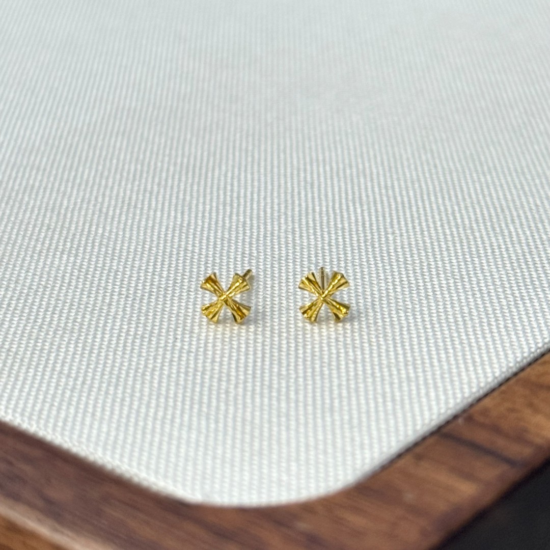 E【十字架耳钉】-足金999精工5G耳饰