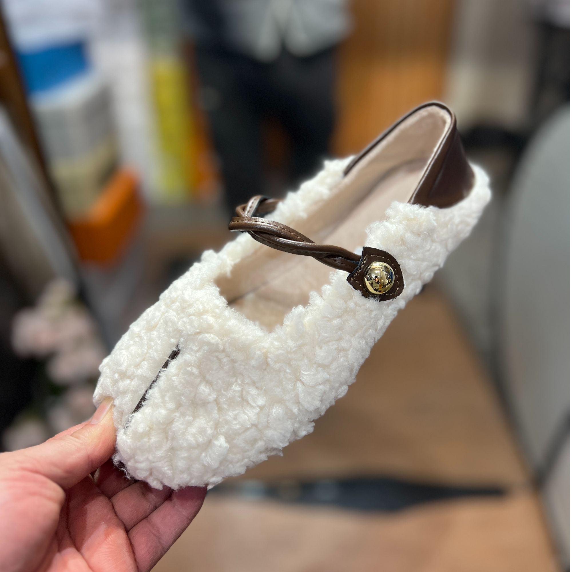 时尚百搭毛毛鞋平底女鞋