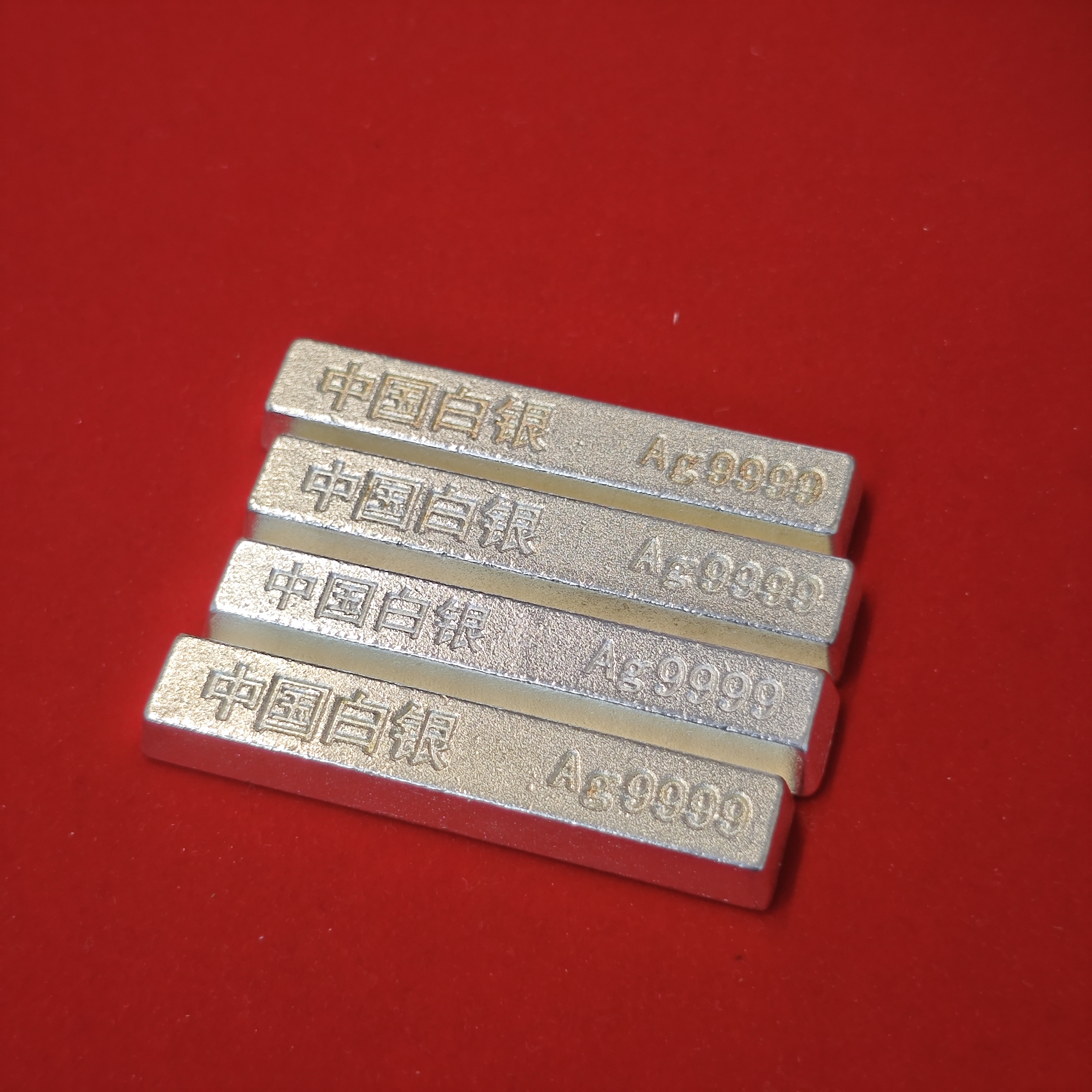 【粉丝福利】9999新款条形精美桌面摆件