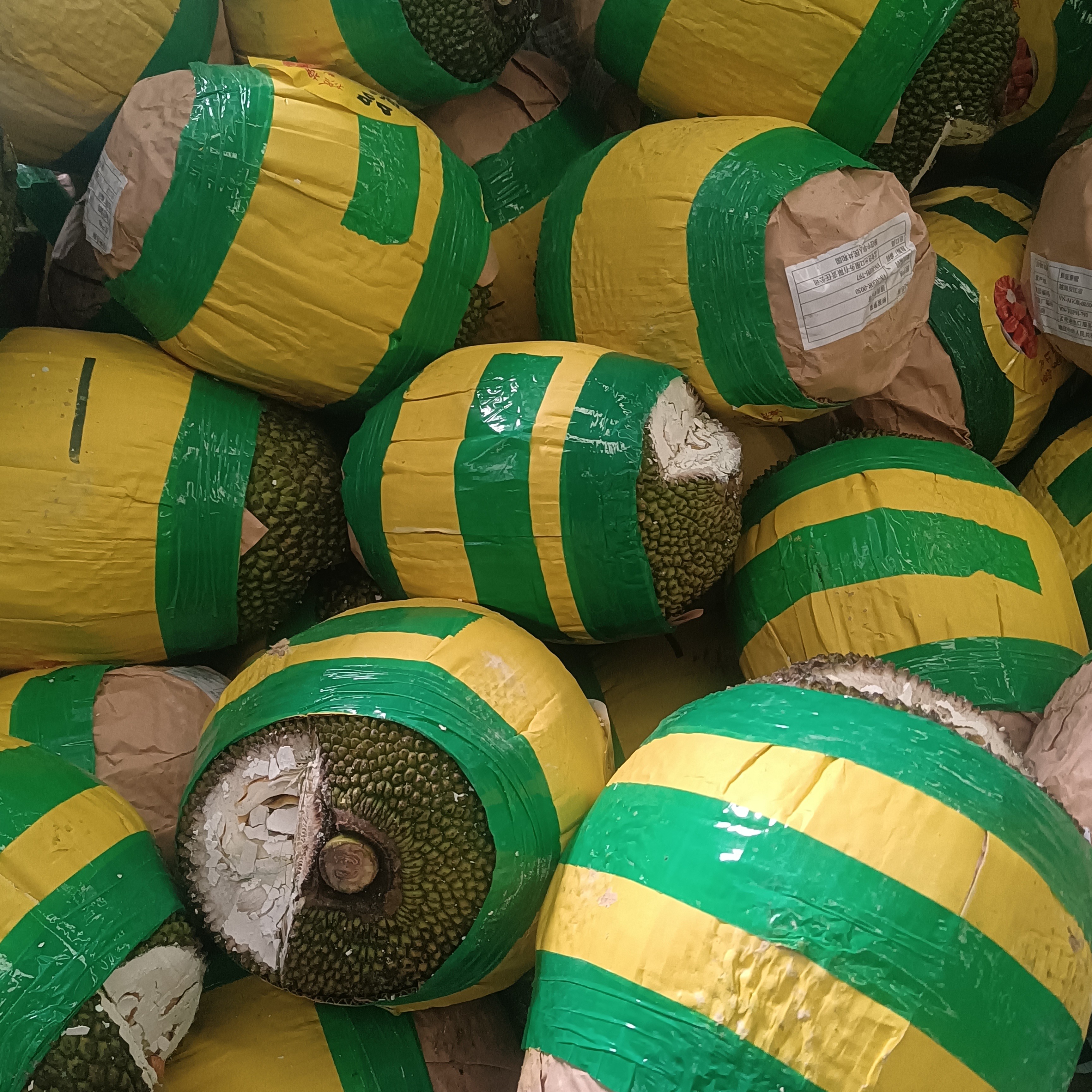 越南菠萝蜜4-5斤半个装切块