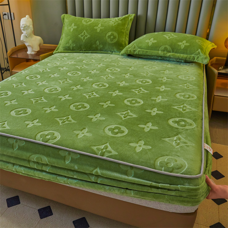 冬季加厚加绒牛奶绒床笠床罩保护套珊瑚绒床笠罩防滑床单三件套