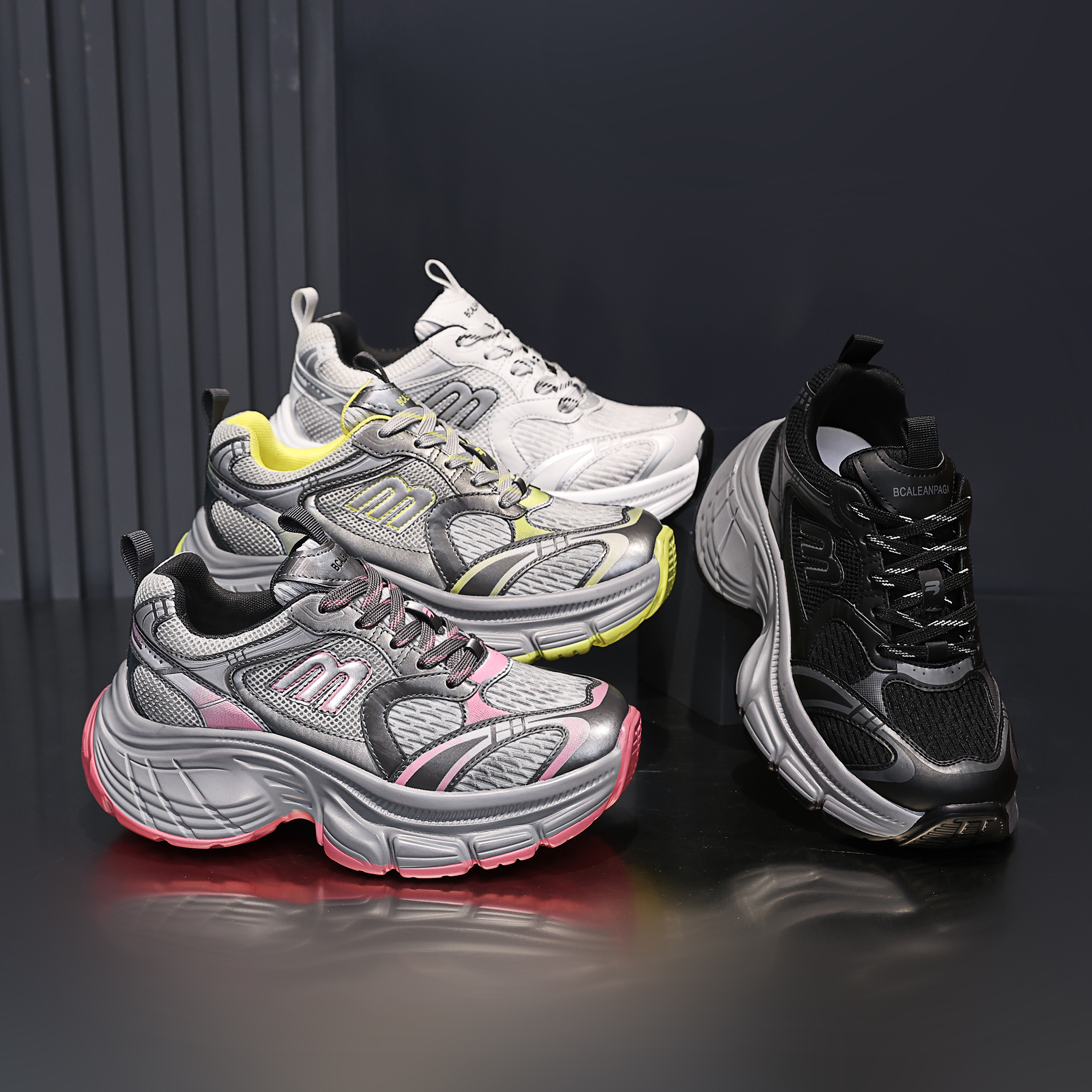 【小个子】增高5cm 2023冬防寒新年穿搭运动鞋休闲百搭时尚女鞋9557