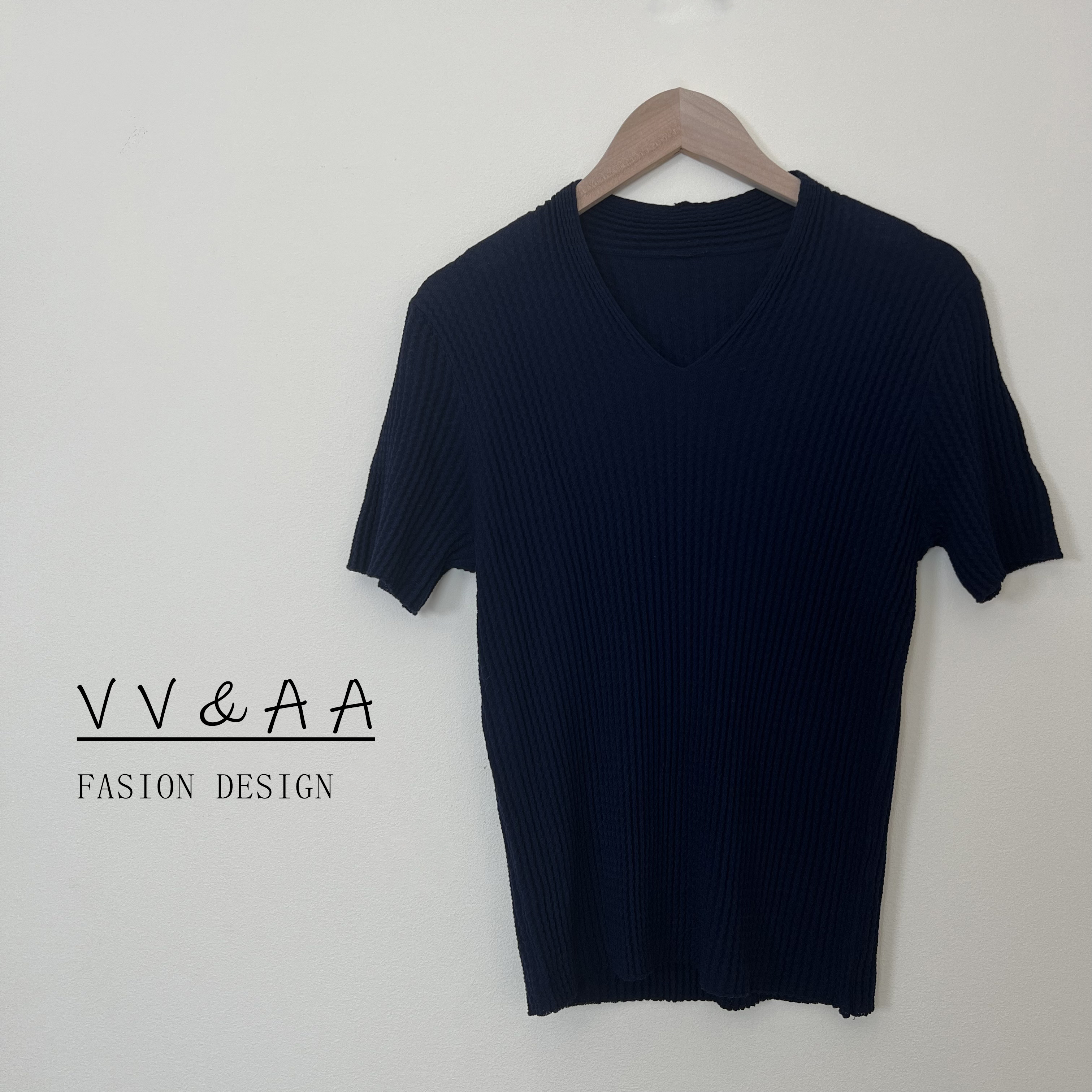 VV&AA 时尚气质休闲百搭天丝V领套头小衫2488