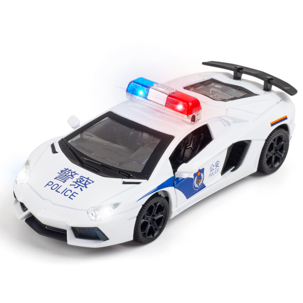 盒装仿真1比32天鹰兰博LP740合金警车模型摆件玩具男生礼物