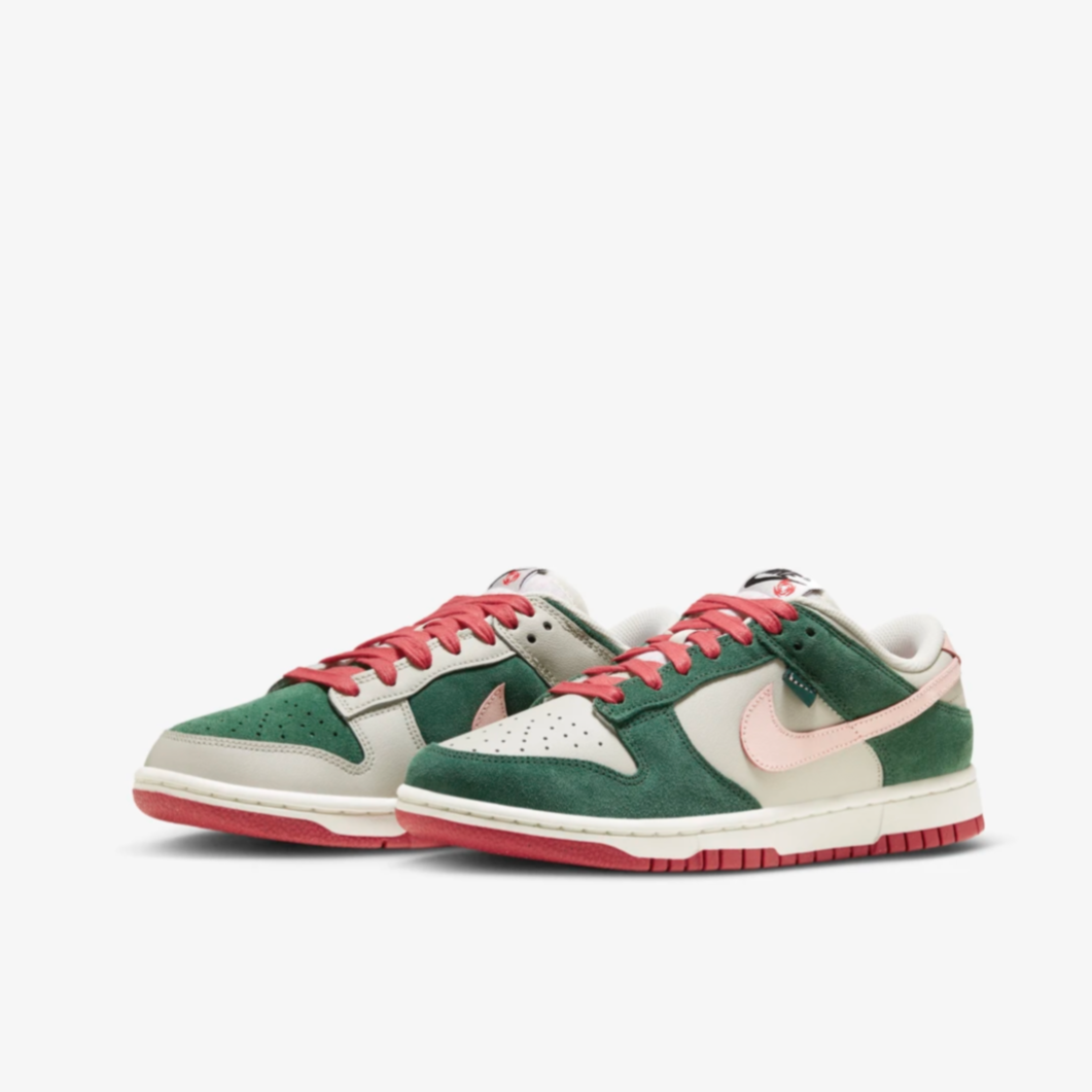 Nike/耐克女子DUNK LOW低帮复古运动休闲板鞋FN8923-061