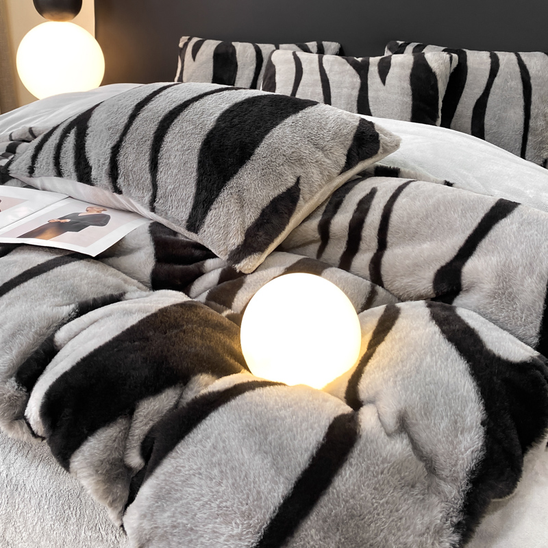 轻奢斑马纹兔毛绒床上四件套冬季牛奶加厚被套防静电双面床单4件