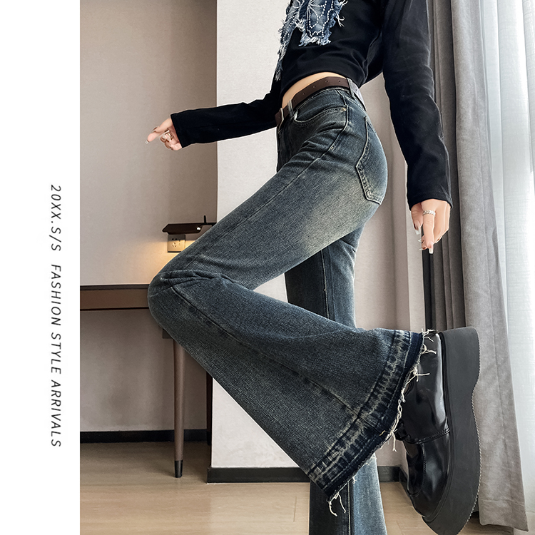 加绒水泥灰微喇牛仔裤女秋冬新款高腰显瘦辣妹设计感拖地喇叭裤子