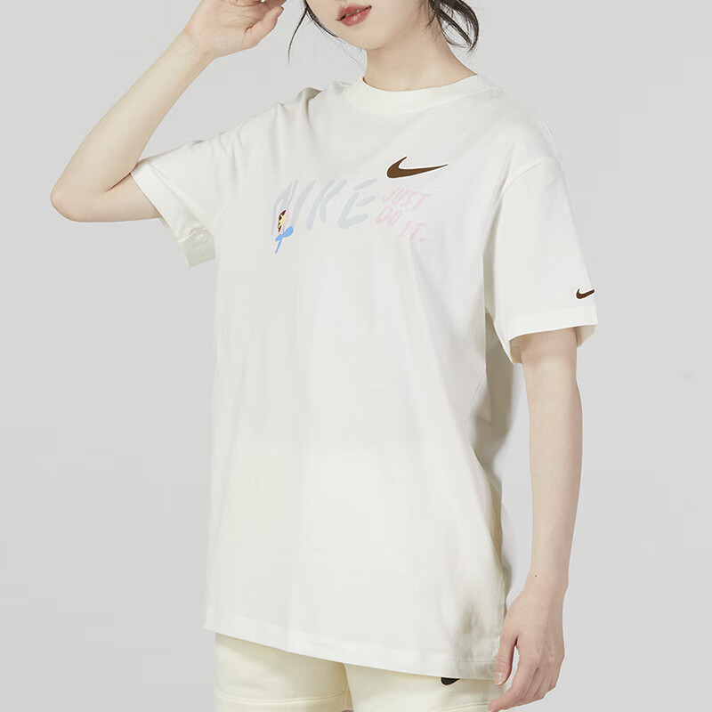 Nike耐克女子T恤春新宽松纯棉印花针织棉舒适圆领短袖FJ7714-133