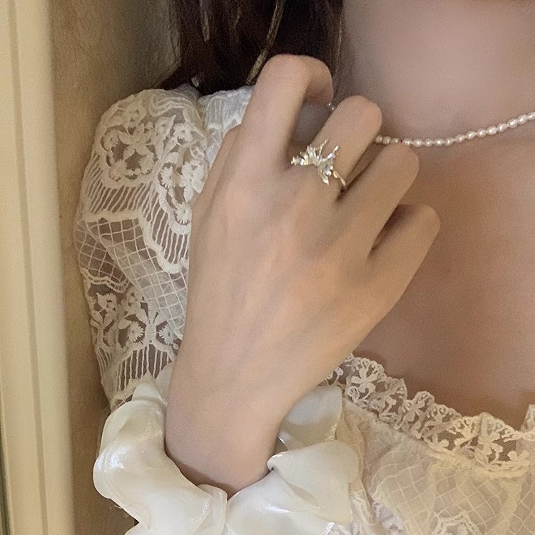 铜合金戒指 甜酷小众设计液态蝴蝶开口戒指女高级时尚个性食指戒