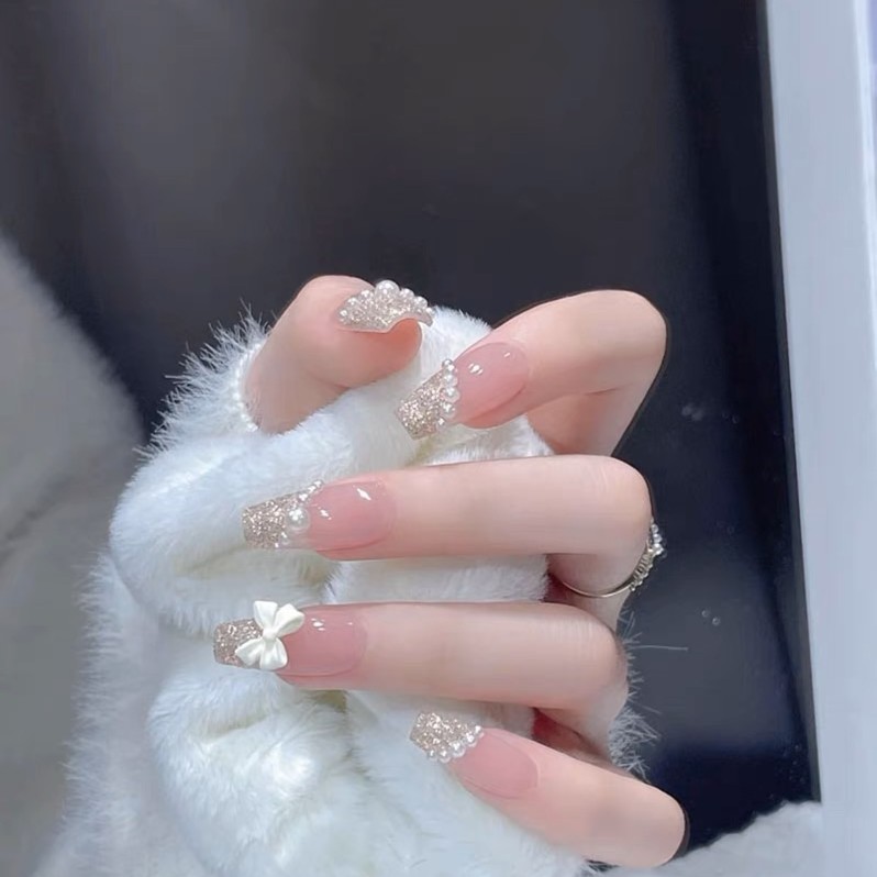 （珍珠法式蝴蝶）气质手工穿戴甲光疗美甲贴可拆卸指甲美妆美甲贴