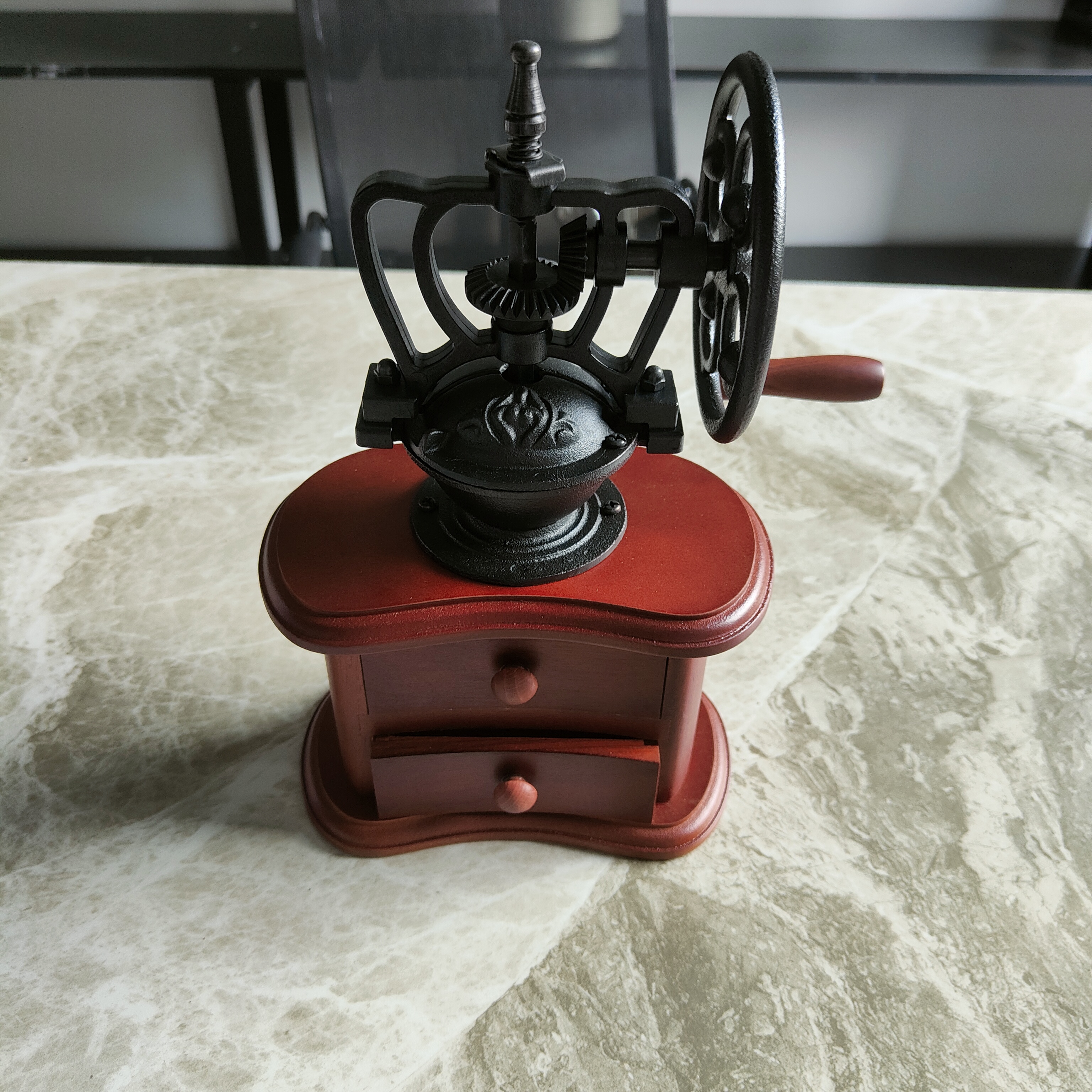 19cm*11cm*28cmPGF创意复古设计家用手磨咖啡器咖啡磨豆机-9212