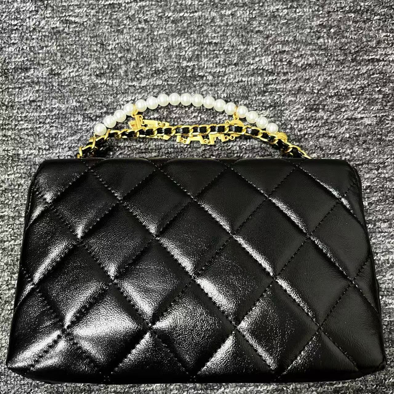 姝宴真皮女包珍珠字黑色