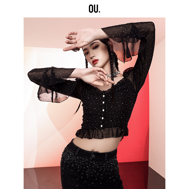 【商场同款】OU.FASHION/欧点波点衬衫女方领长袖上衣1032230402