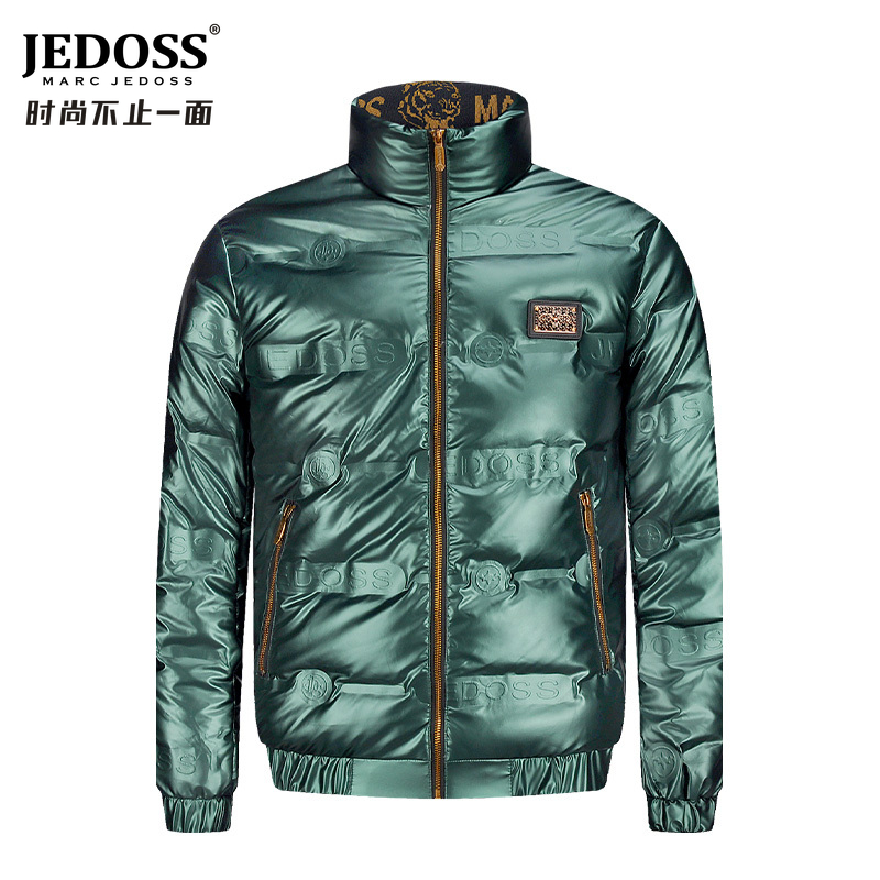 JEDOSS/爵迪斯男装2022秋冬新款暗纹压印胸标短款羽绒服外套潮