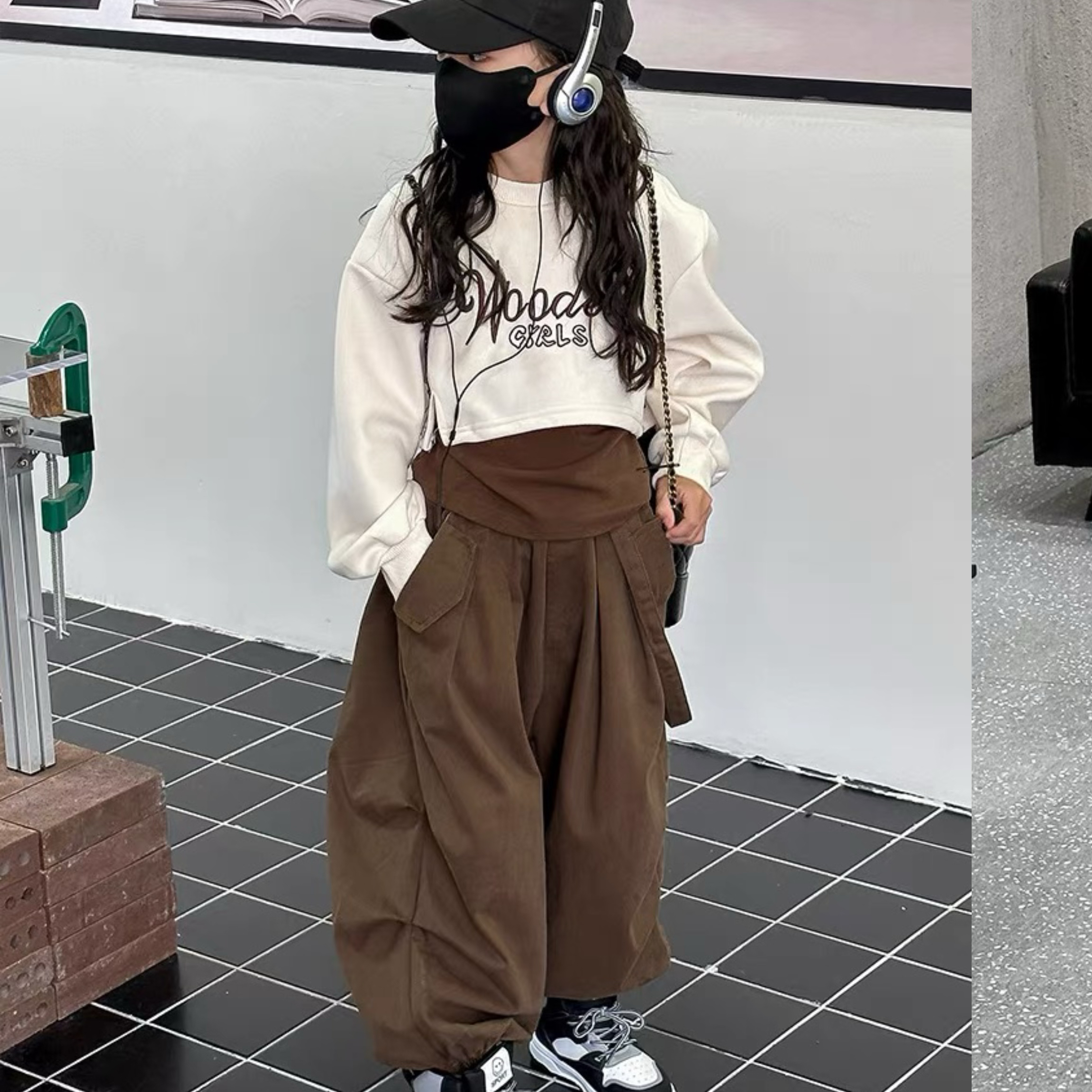 YL  001-075 潮童百搭女童秋冬加绒洋气卡通卫衣卫裤套装（组合装）