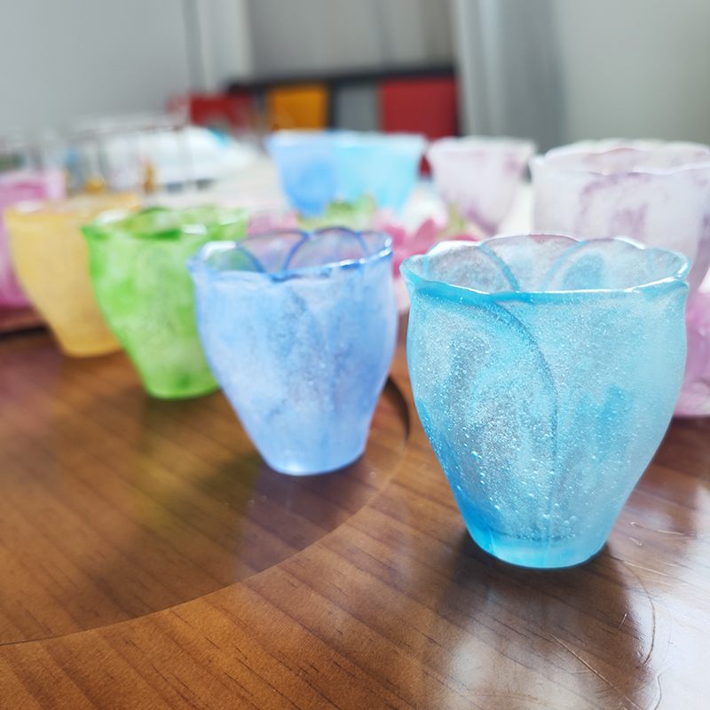 七彩琉吉古法脱蜡琉璃粉烧彩星辰百合花口杯手工渐变色主人杯彩色