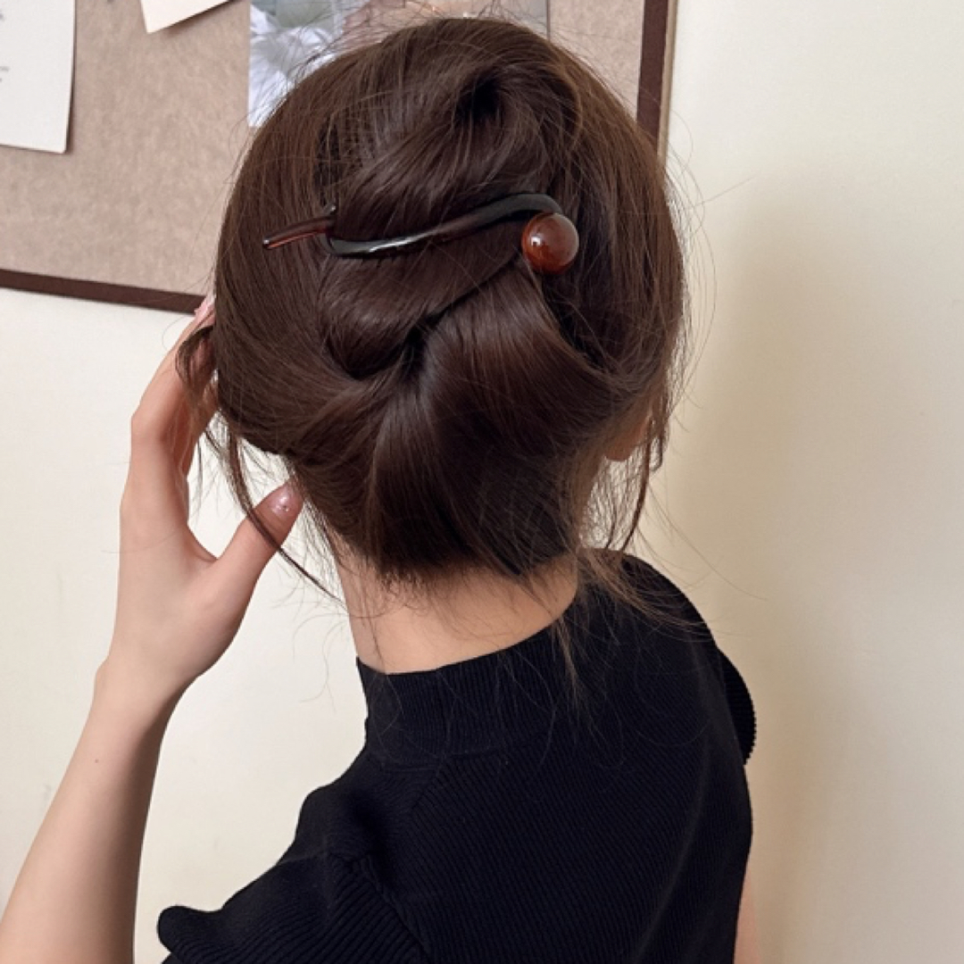 复古大气咖色珍珠一字抓夹女2024新款高级感扭扭发夹后脑勺鲨鱼夹