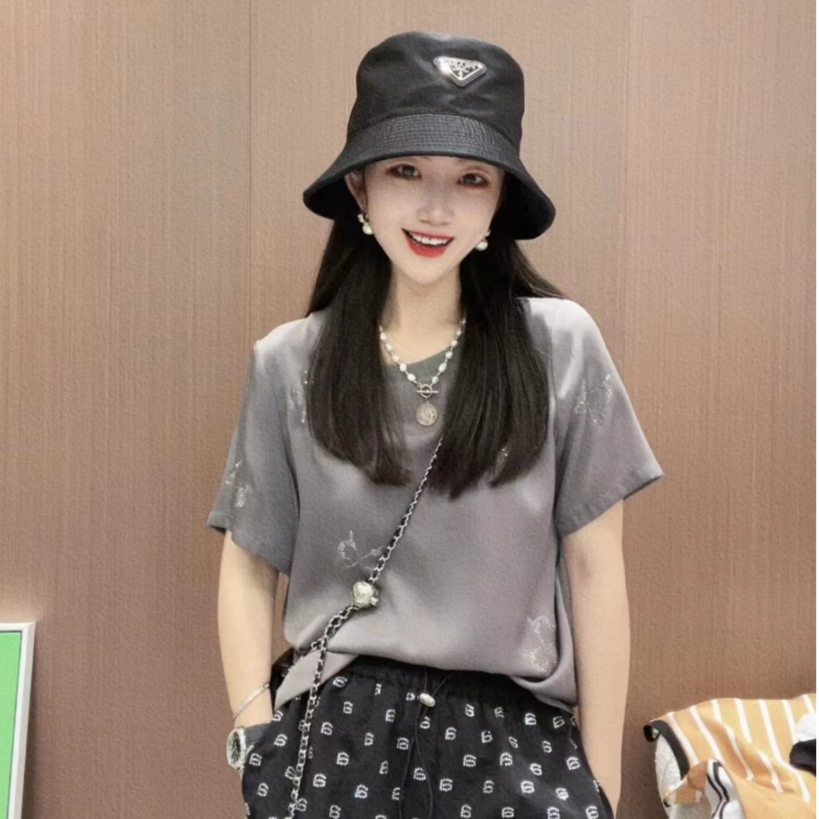 《CHUN》订钻蝴蝶桑蚕丝T恤