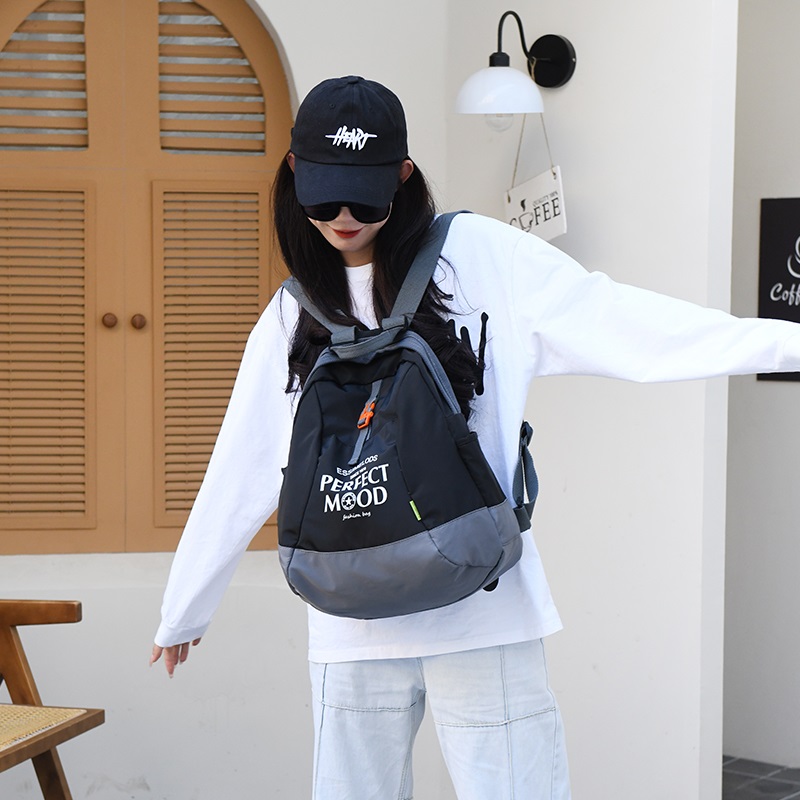 美式复古背包女韩版ins网红同款山系少女学生双肩包大容量书包男