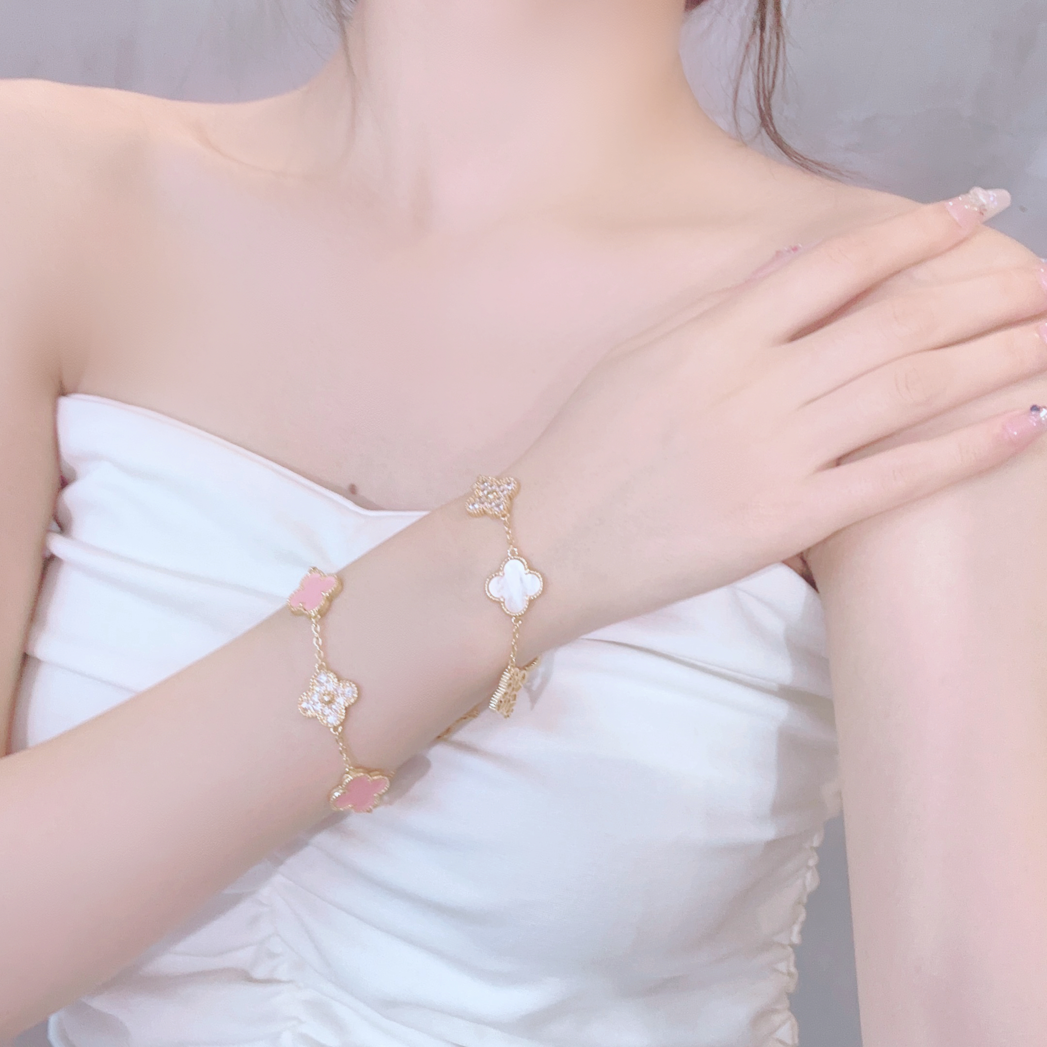 俏朵妍 铜合金手链 四叶草时尚轻奢保色饰品气质女款送闺蜜带礼盒