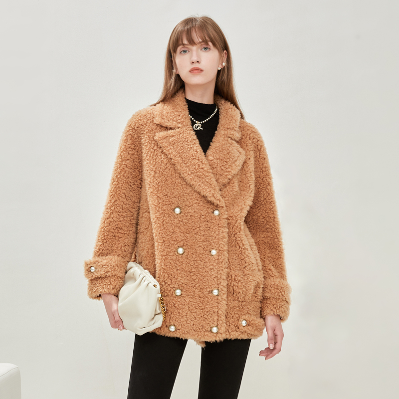 【千颂妮专享】Caroline【雅丹风】秋冬新款羊毛大翻领绒感毛呢外套