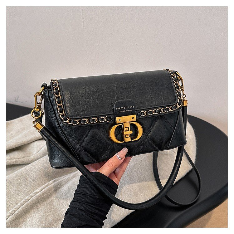 新2316黑色时尚腋下包经典法棍包小方包秋冬单肩包百搭斜跨包