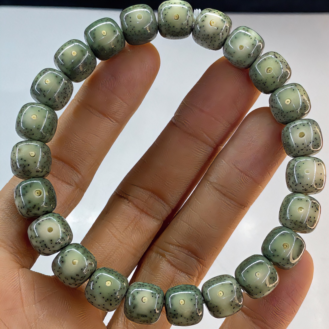 高档毕业级原籽海南星月菩提子男女款帝王绿天然菩提文玩念珠手串