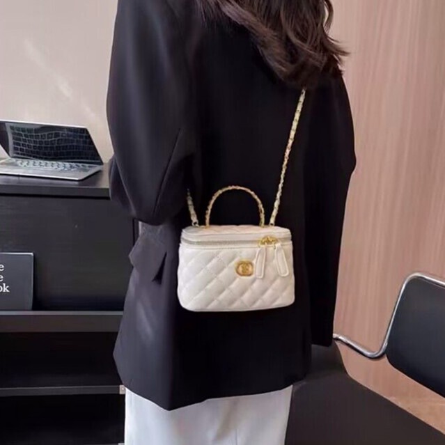 高级感盒子包女2023新款菱格编织链条手提单肩斜挎包小众迷你小包