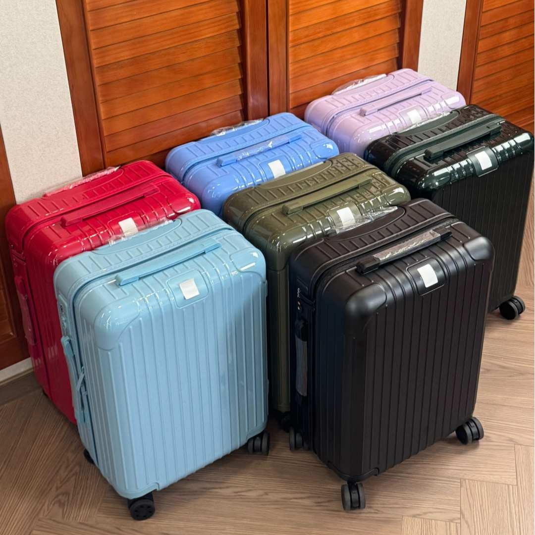 日沫家essential高定款 行李箱 登机箱 旅行箱