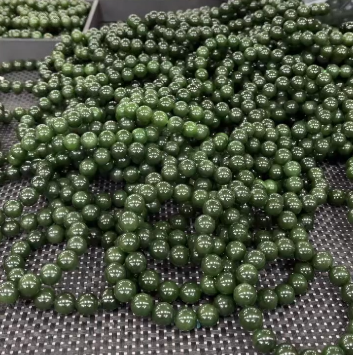 【老郑家】和田玉手串  约11mm+ 多样性发一件