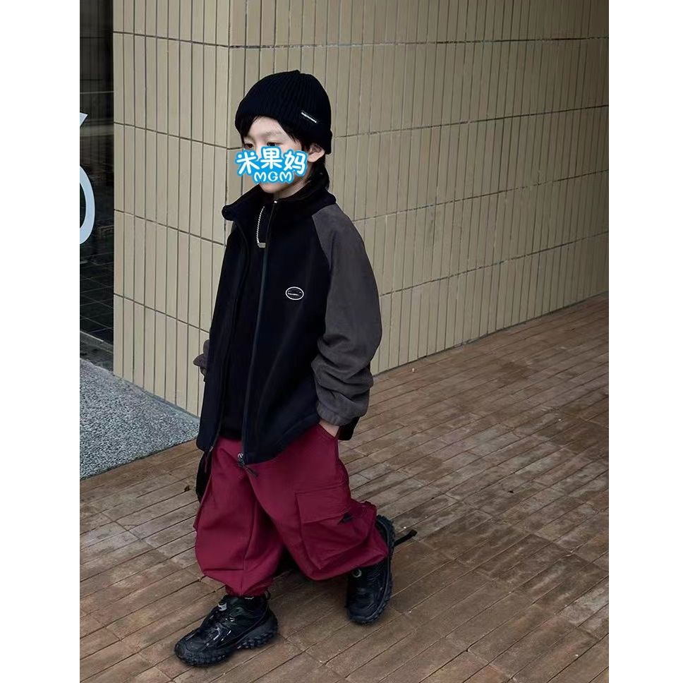 儿童2024春季新款贴标拼接双面绒休闲服D4973