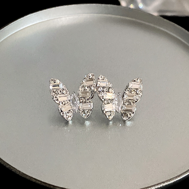 铜合金耳饰 银针锆石蝴蝶 轻奢时尚设计感气质小众耳环 精致个性
