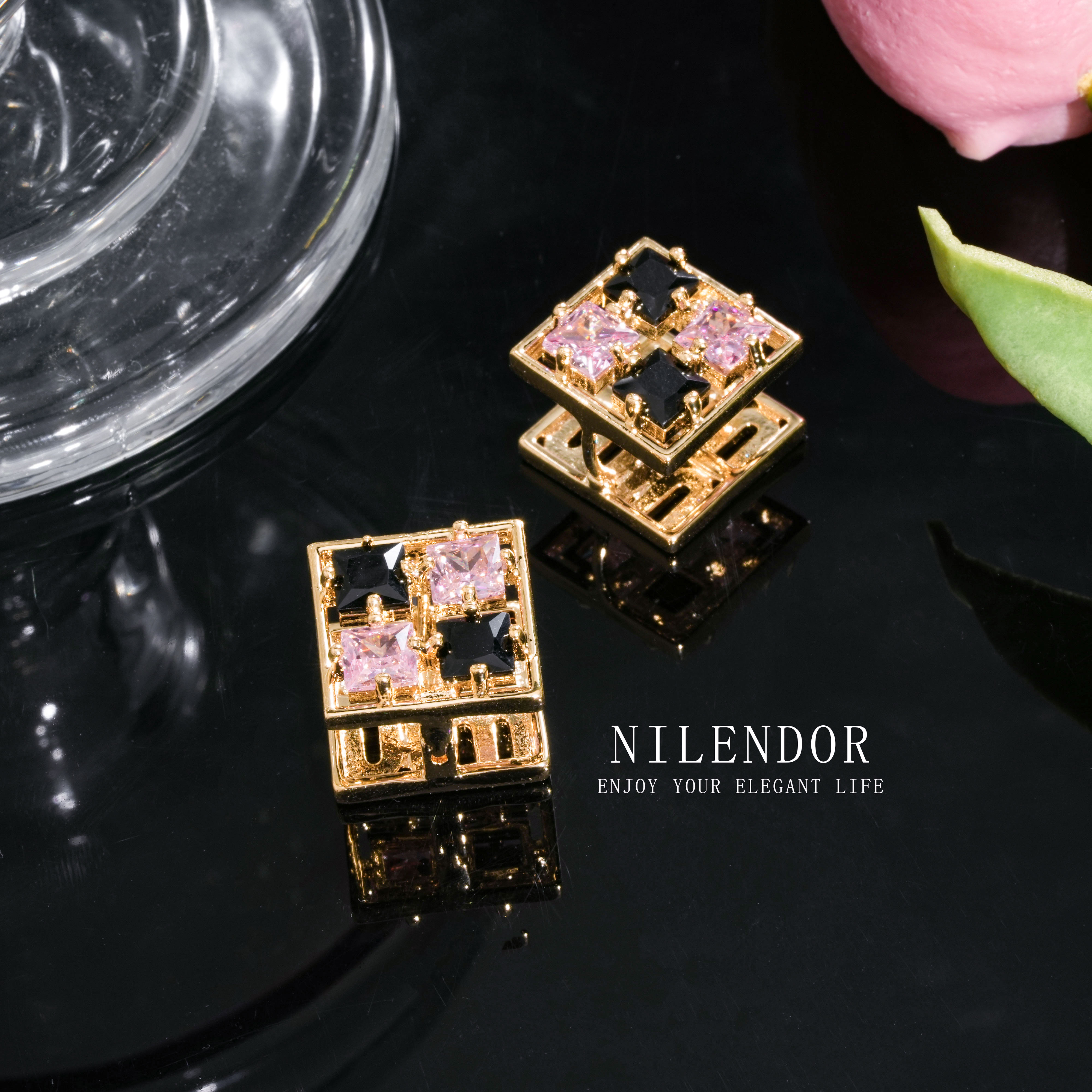 NILENDOR/昵兰 铜合金合成锆石耳饰 ES-268轻奢时尚彩色几何耳环