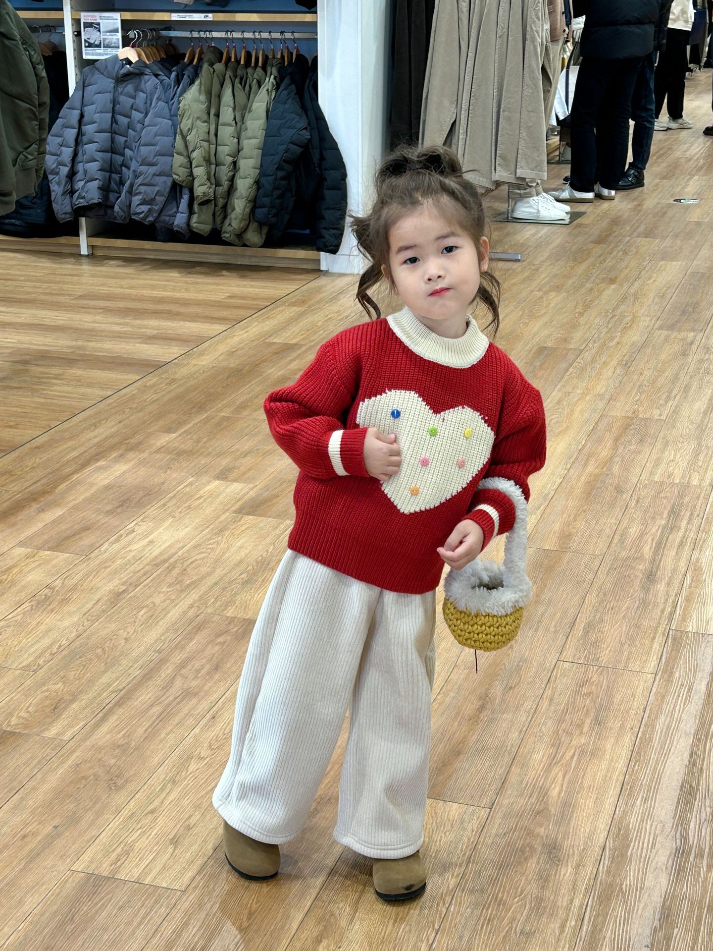 Bmy2023wt 秋冬款韩版女童爱心毛球新年红毛衣圆领加厚毛衣套装