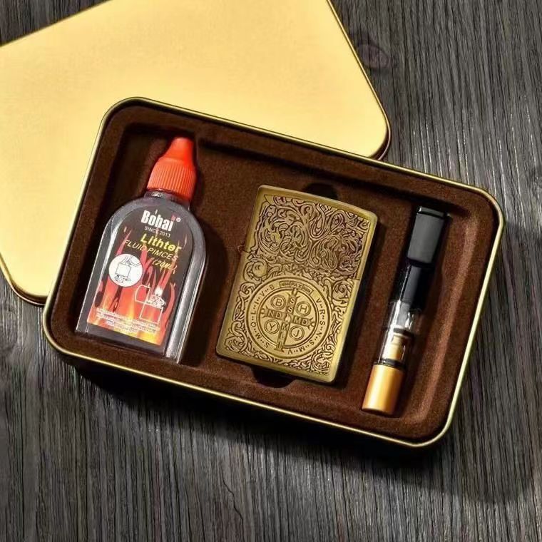 青铜煤油康斯坦丁打火机烟嘴套装创意手工浮雕老式复古礼盒装男式