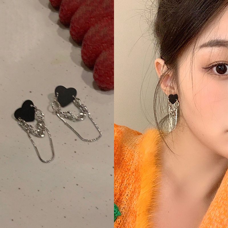 黑色爱心链条拼接耳钉女小众设计感高级甜酷辣妹耳环个性百搭耳饰