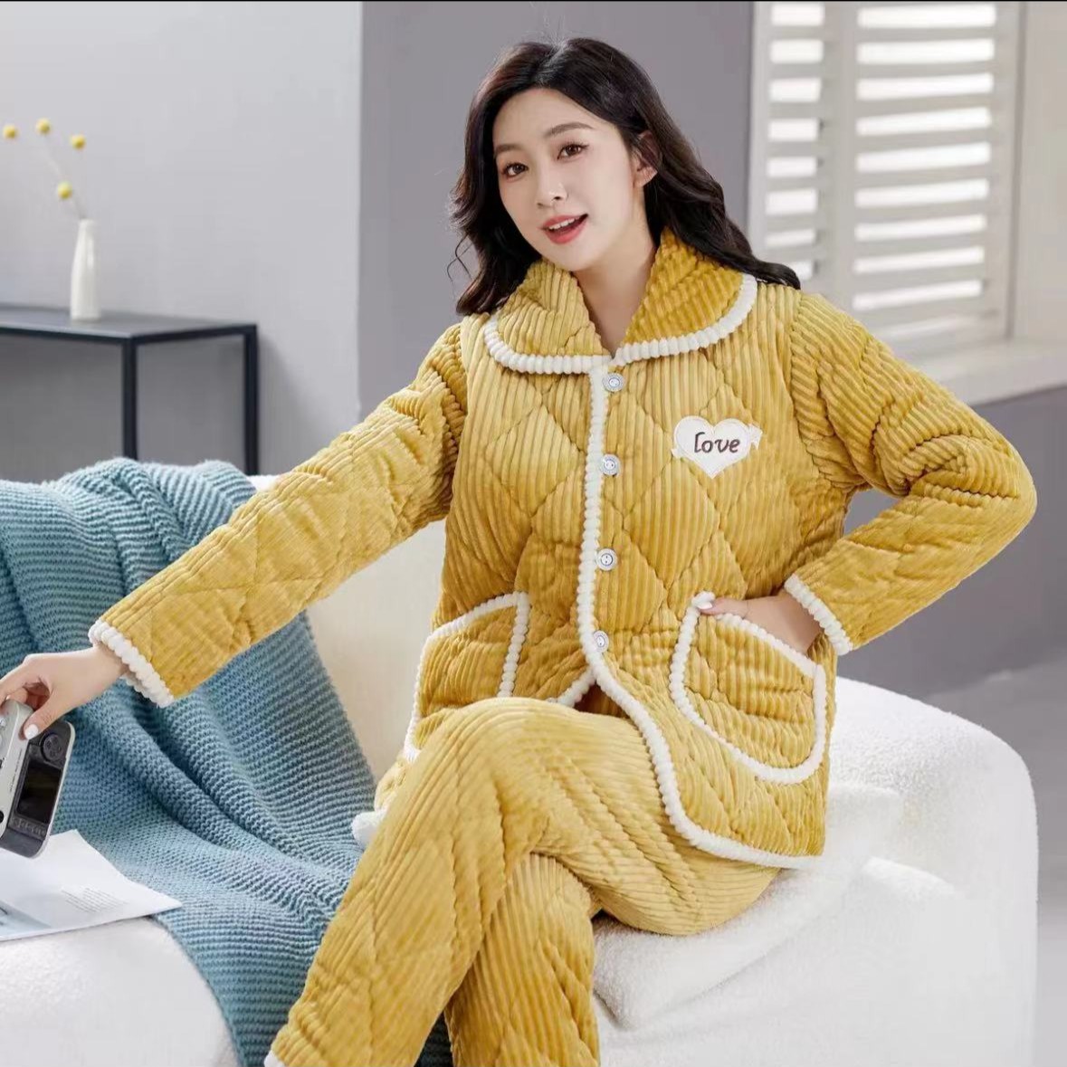 拼色小翻领冬季加厚绒夹棉睡衣女长袖外穿大码家居服保暖套装-1