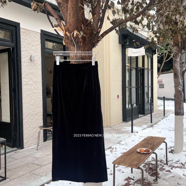 【白白-啊萍推荐】2107  秋季新款气质高腰松紧腰丝绒后开叉半身裙