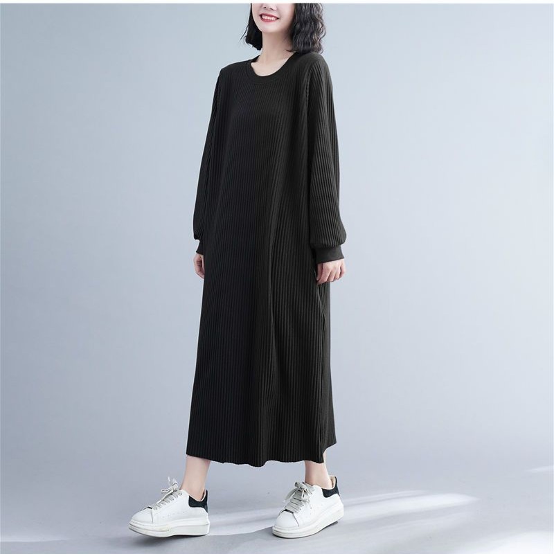 新款大码遮肉休闲宽松弹力坑条打底连衣裙女韩版长裙秋冬显瘦过膝