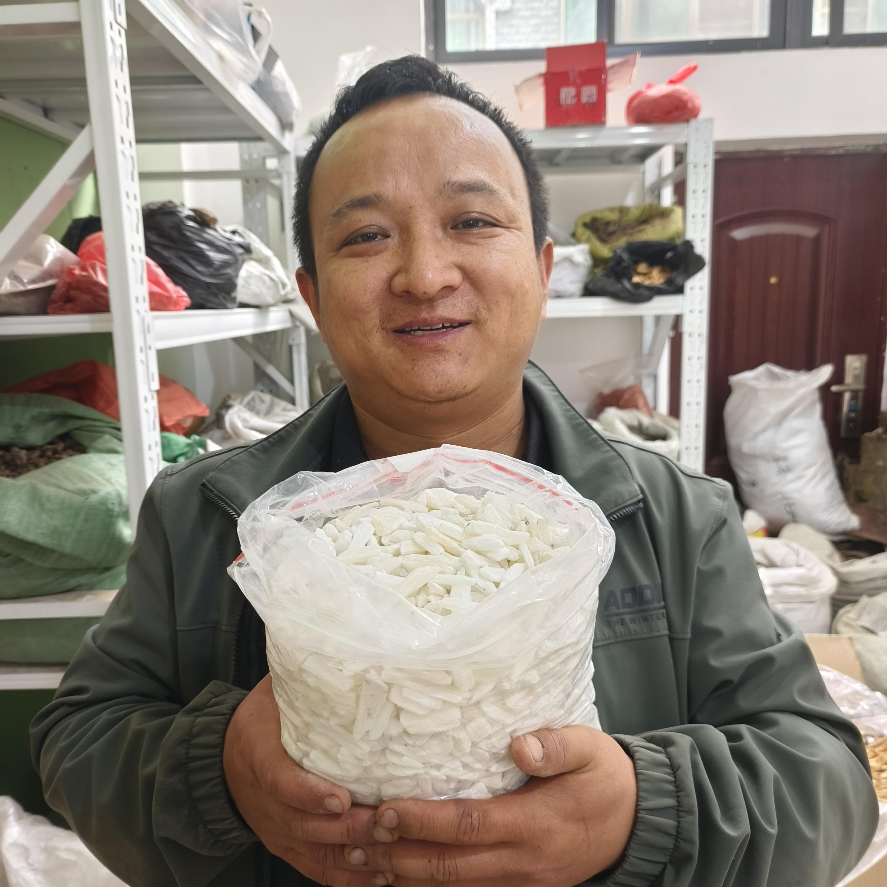 生石膏 湖北生石膏 石膏颗粒 250g果