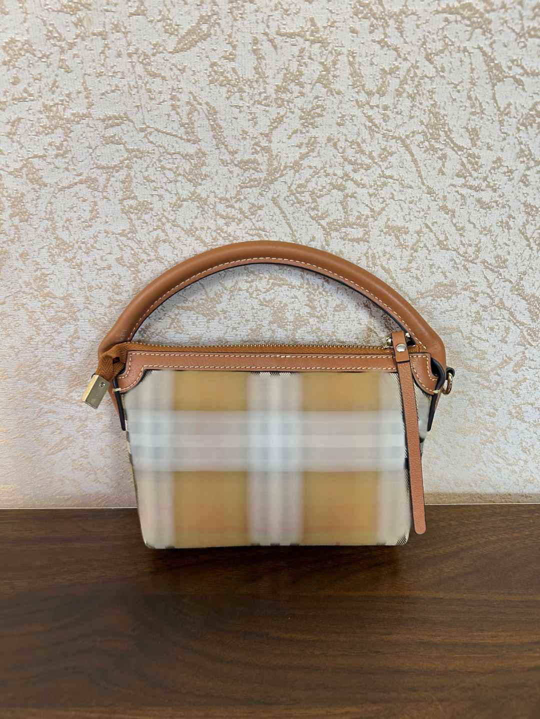 B28  经典格纹简约休闲百搭斜挎手机包