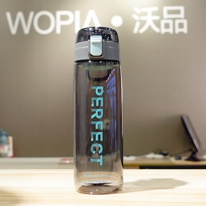 富光简动力运动直饮水杯学生简约提绳便携户外杯防摔健身防漏水壶