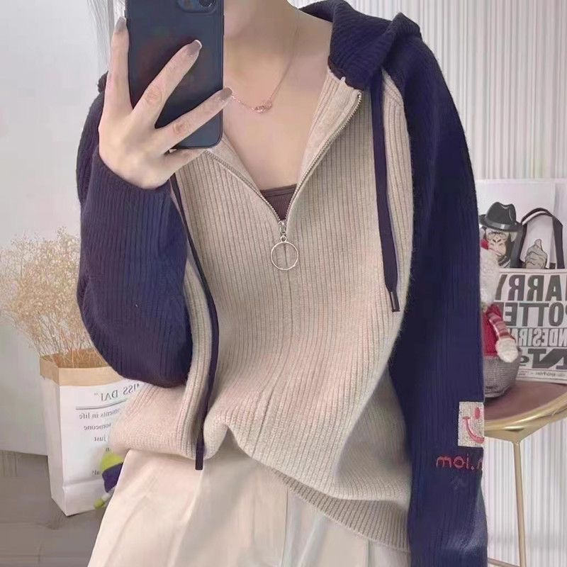 2023秋季外穿连帽针织开衫女插肩袖宽松显瘦笑脸刺绣拉链毛衣外套
