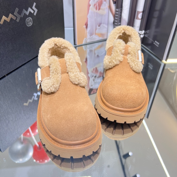 秋冬雪地靴低帮时尚加绒百搭女鞋皮毛一体冬季短靴真皮休闲靴子