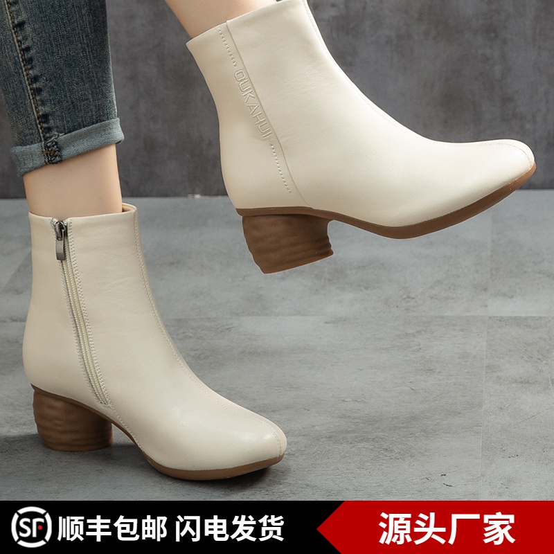 大东姚中跟舒适粗跟时尚女鞋软底高跟中老年百搭妈妈靴方头英伦风