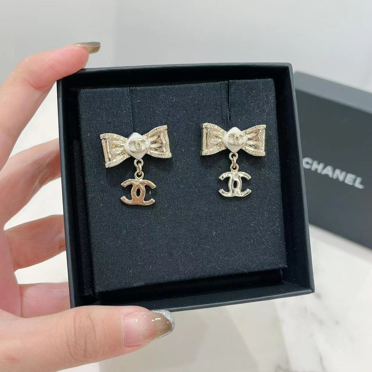 全新未使用  一泽奢品/CHANEL 蝴蝶结耳环/耳环/W22031105