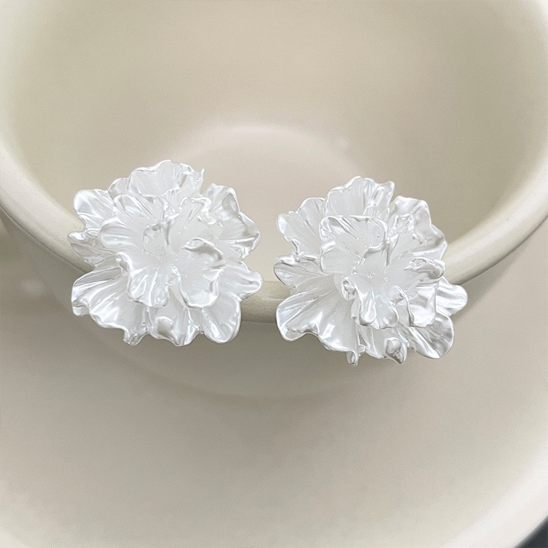 铜合金耳饰 露思同款花朵独特耳钉设计感高级多巴胺百搭耳环气质