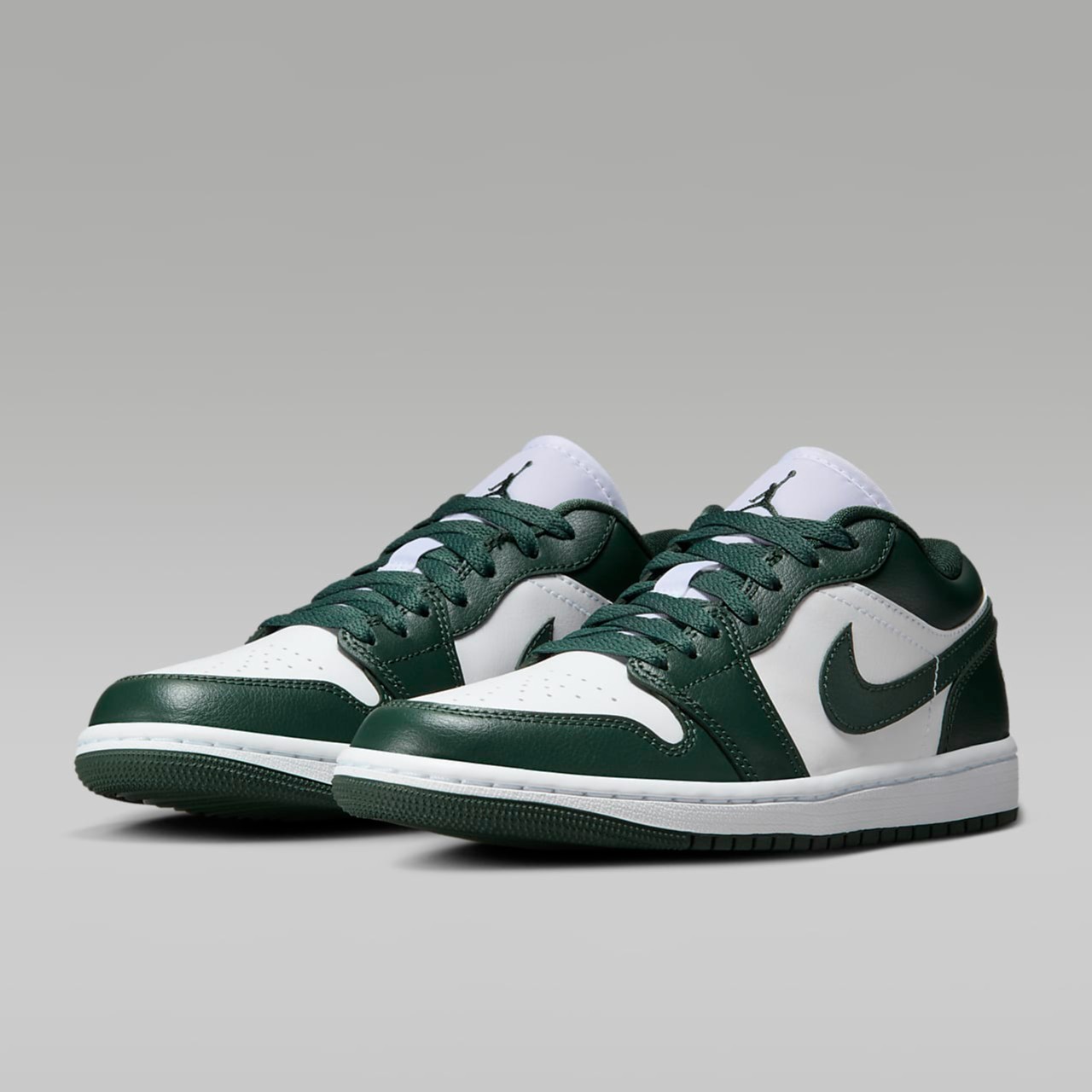Nike/耐克【万象城NK专享】AJ1低帮复古橄榄绿休闲板鞋 DC0774113