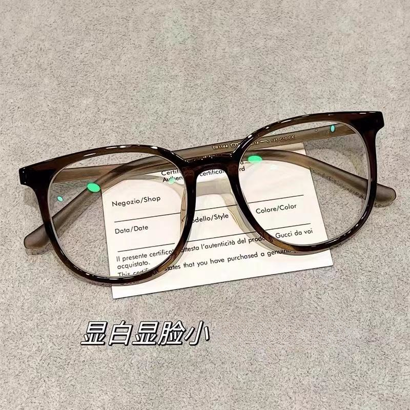 高级显白栗子棕显白眼镜框调皮可爱学院可配近视女防蓝光超轻圆框